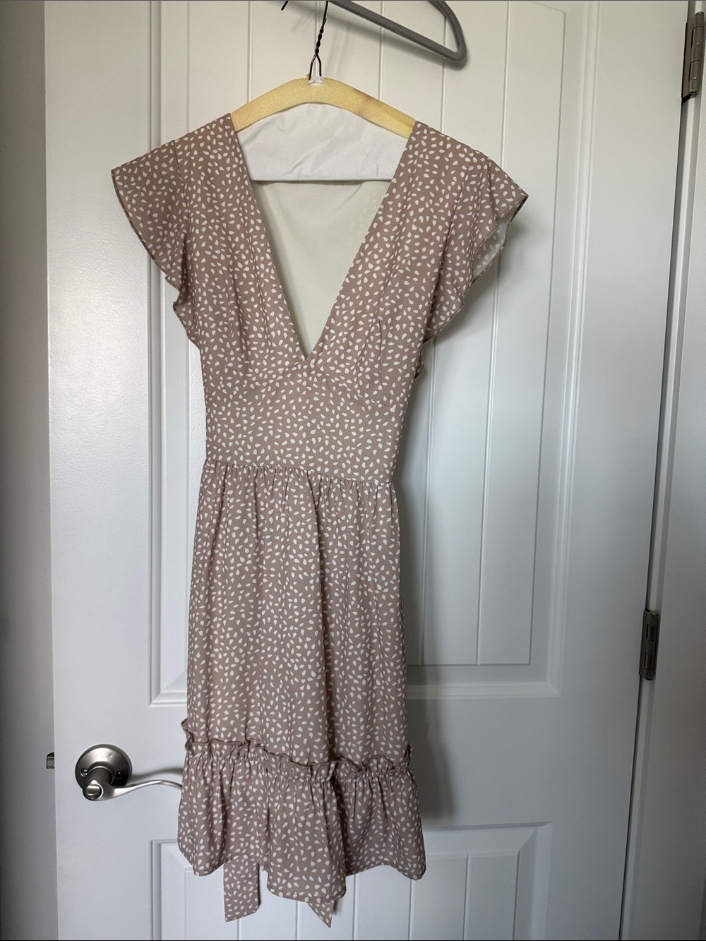Source Unknown Taupe Polka Dot V-Neck Mini Dress